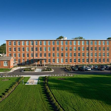 Fairfield Inn & Suites Madison Historic Eagle Cotton Mill 外观 照片