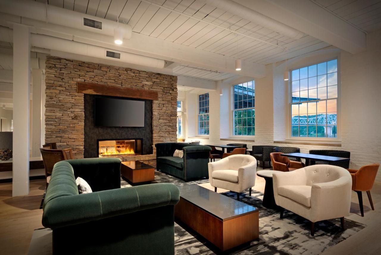 Fairfield Inn & Suites Madison Historic Eagle Cotton Mill 外观 照片