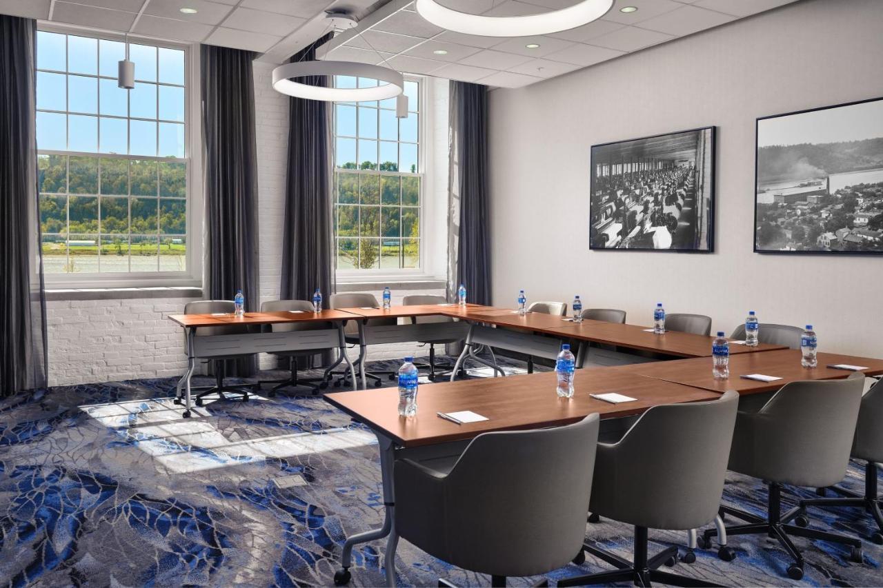 Fairfield Inn & Suites Madison Historic Eagle Cotton Mill 外观 照片