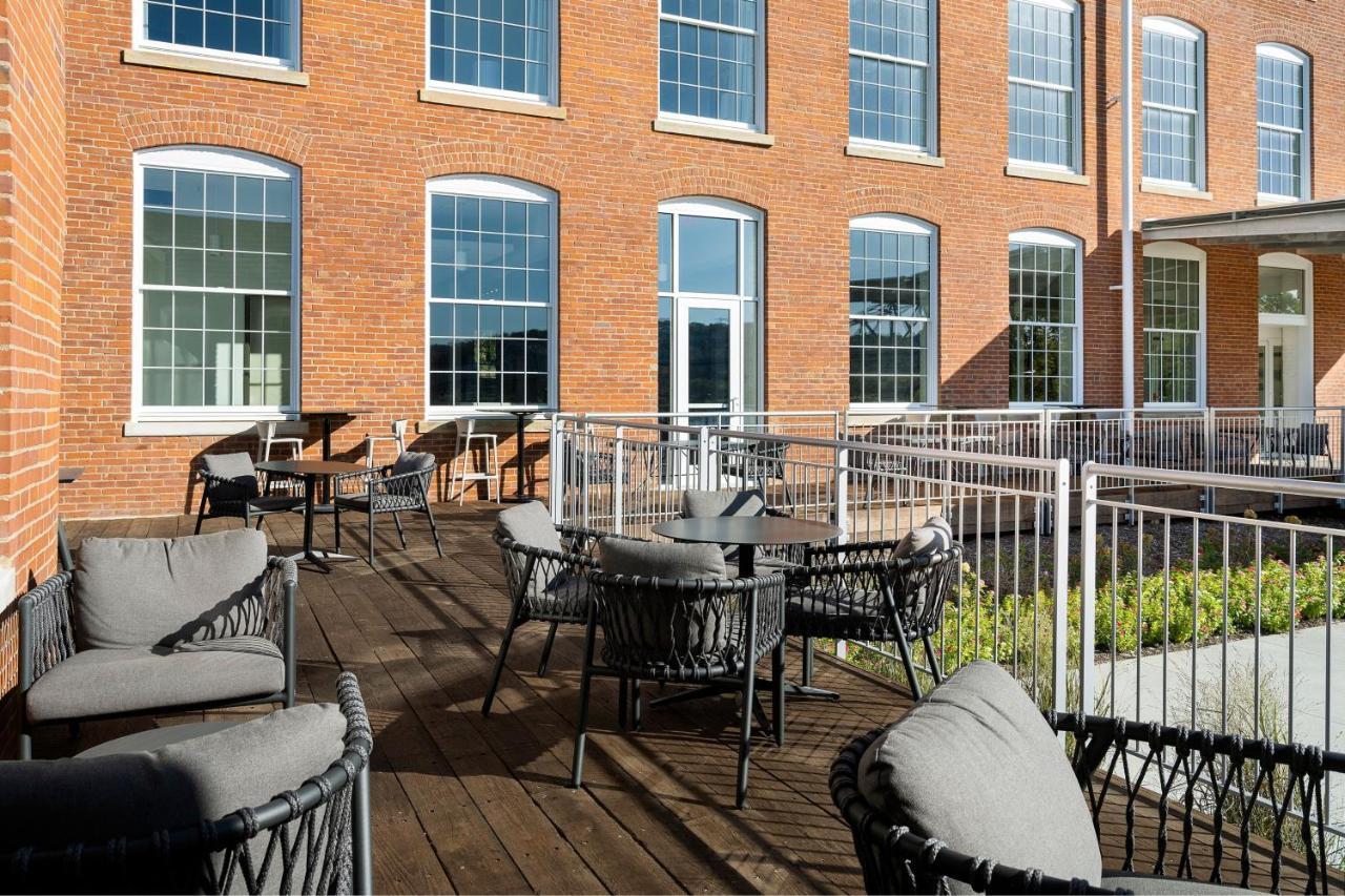 Fairfield Inn & Suites Madison Historic Eagle Cotton Mill 外观 照片