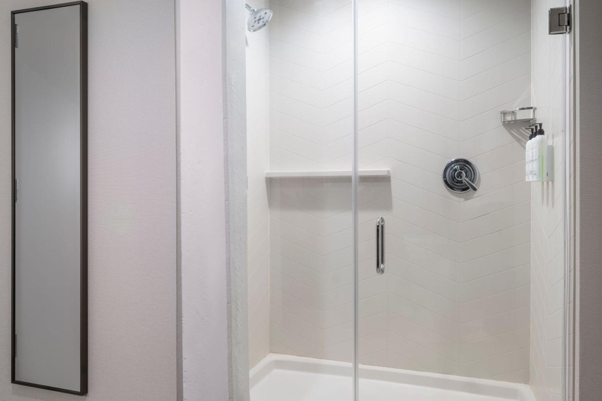 Fairfield Inn & Suites Madison Historic Eagle Cotton Mill 外观 照片