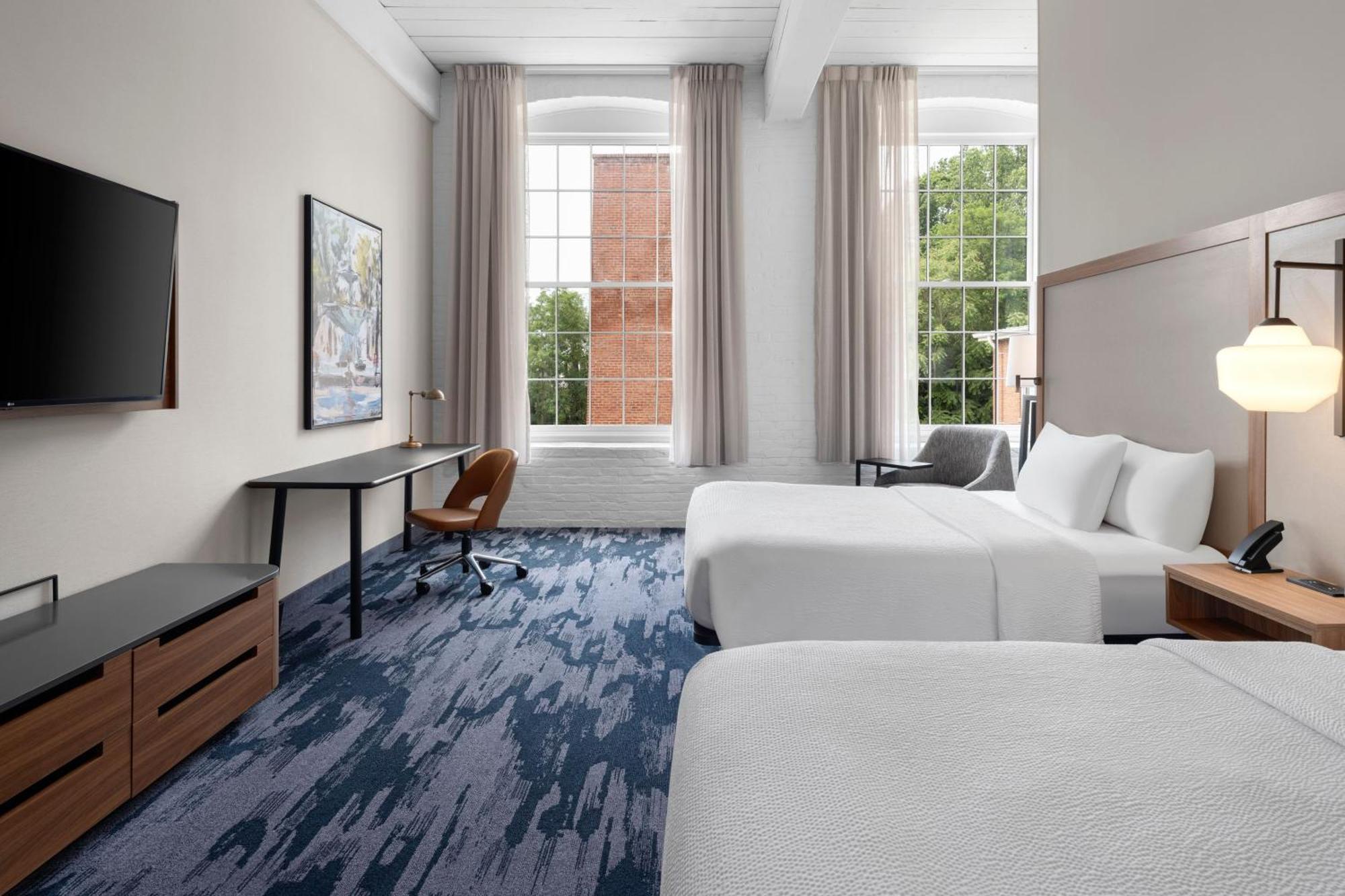 Fairfield Inn & Suites Madison Historic Eagle Cotton Mill 外观 照片