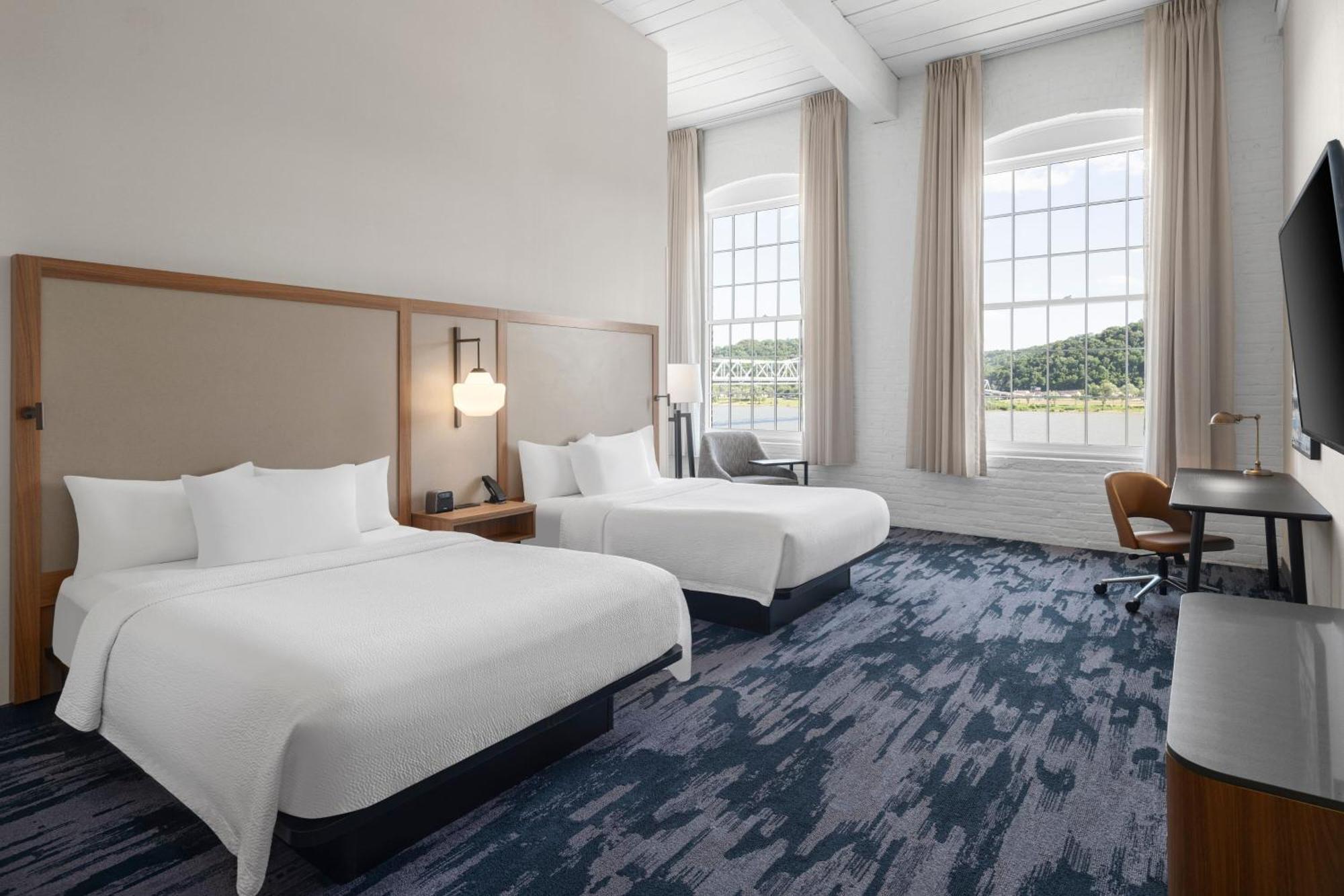 Fairfield Inn & Suites Madison Historic Eagle Cotton Mill 外观 照片