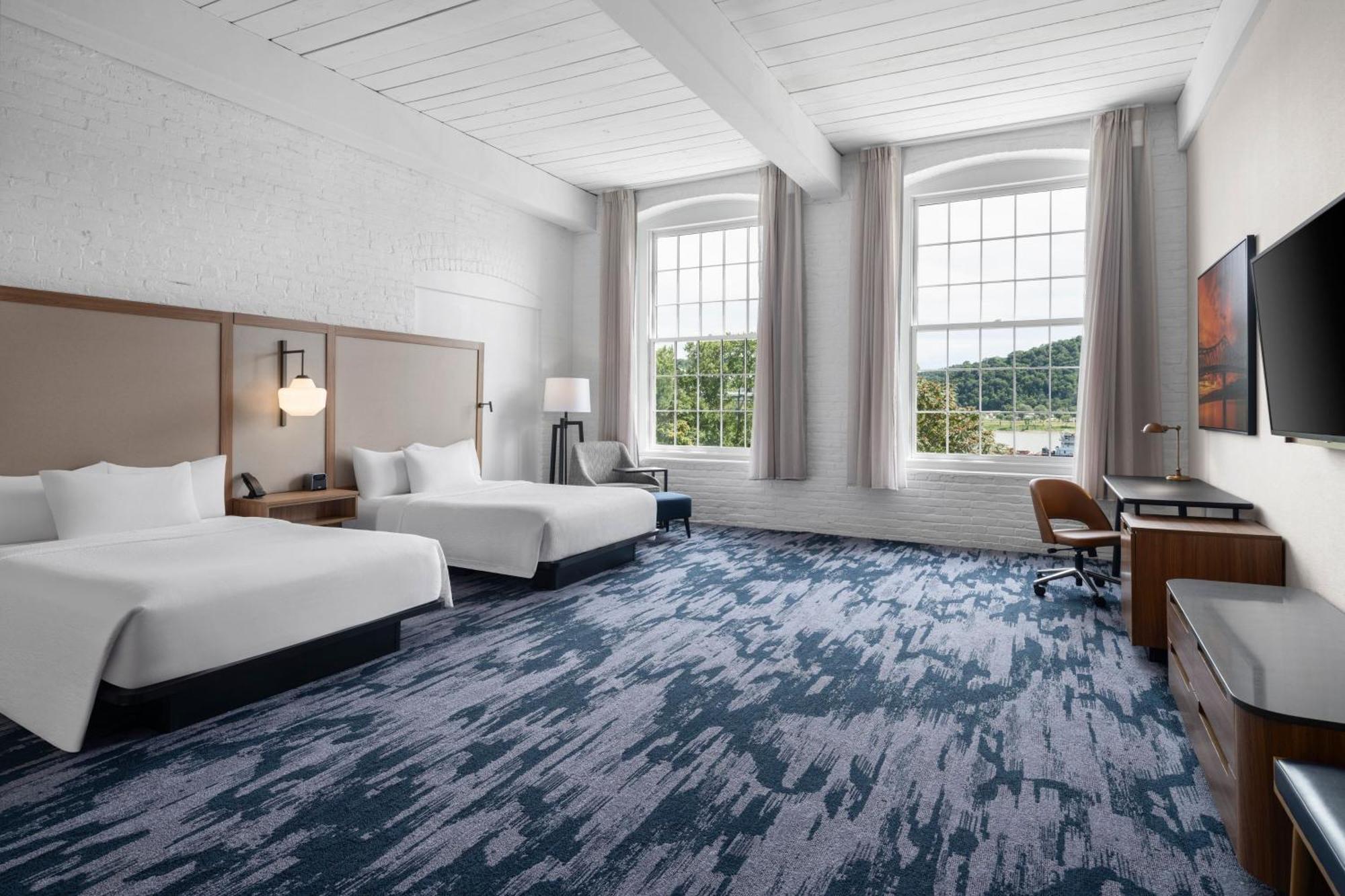 Fairfield Inn & Suites Madison Historic Eagle Cotton Mill 外观 照片