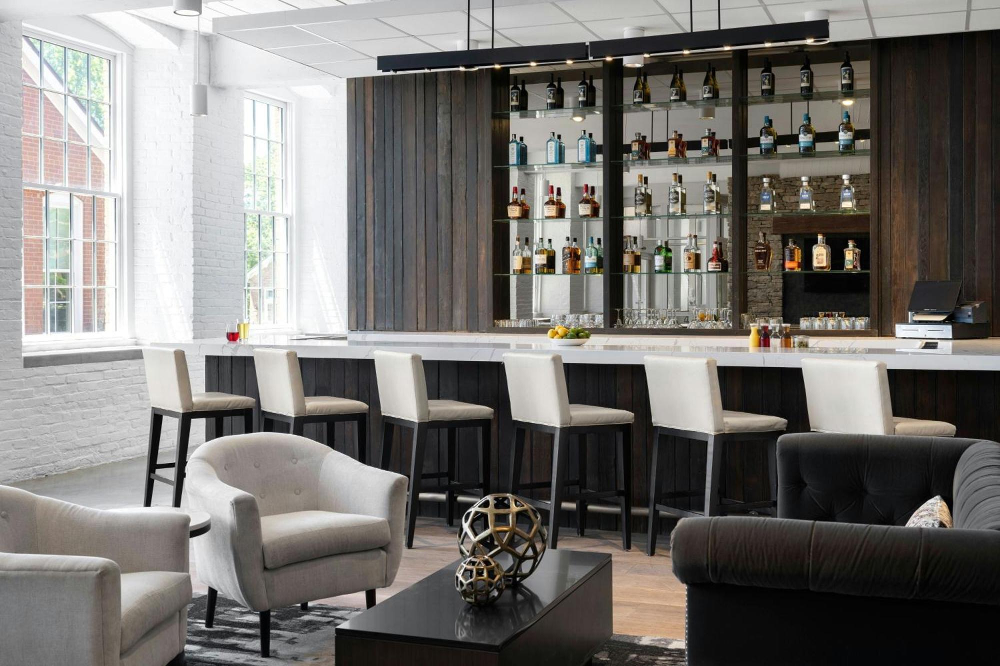 Fairfield Inn & Suites Madison Historic Eagle Cotton Mill 外观 照片